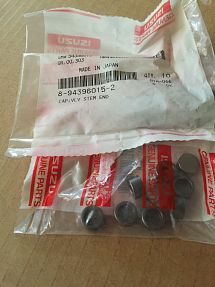 8943960152:Колпачок толкателя (моста) клапанов